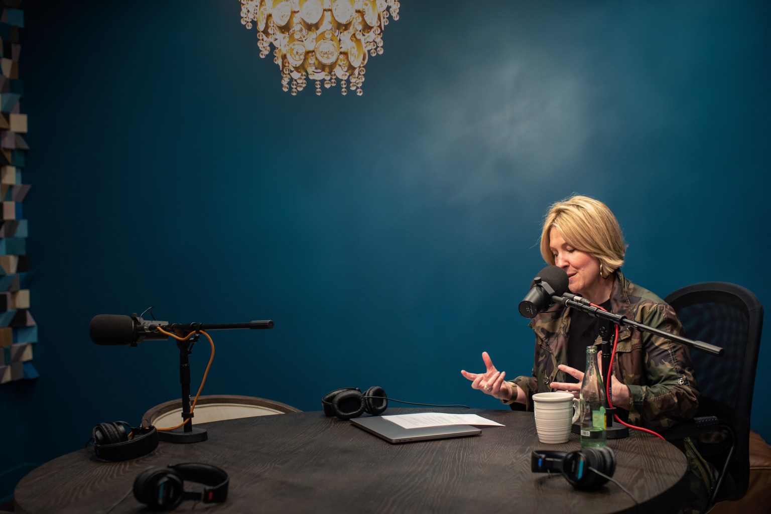 BreneBrown_PodcastHostPhoto_HR BreneBrown_PodcastHostPhoto_HR