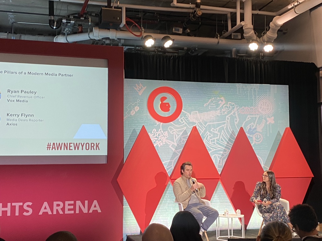 EFF0CA18_1B4D_4C47_A563_00351560B2BC_1_105_c